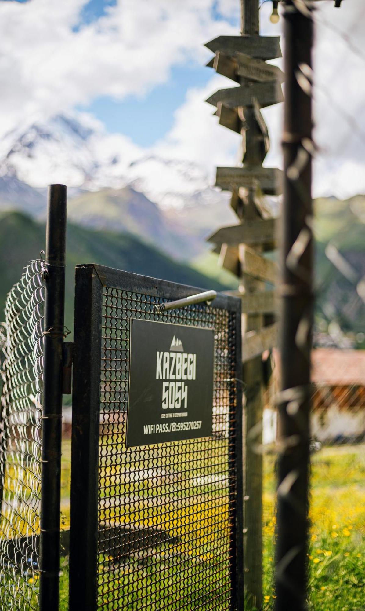 Kazbegi 5054 Hotell Exteriör bild