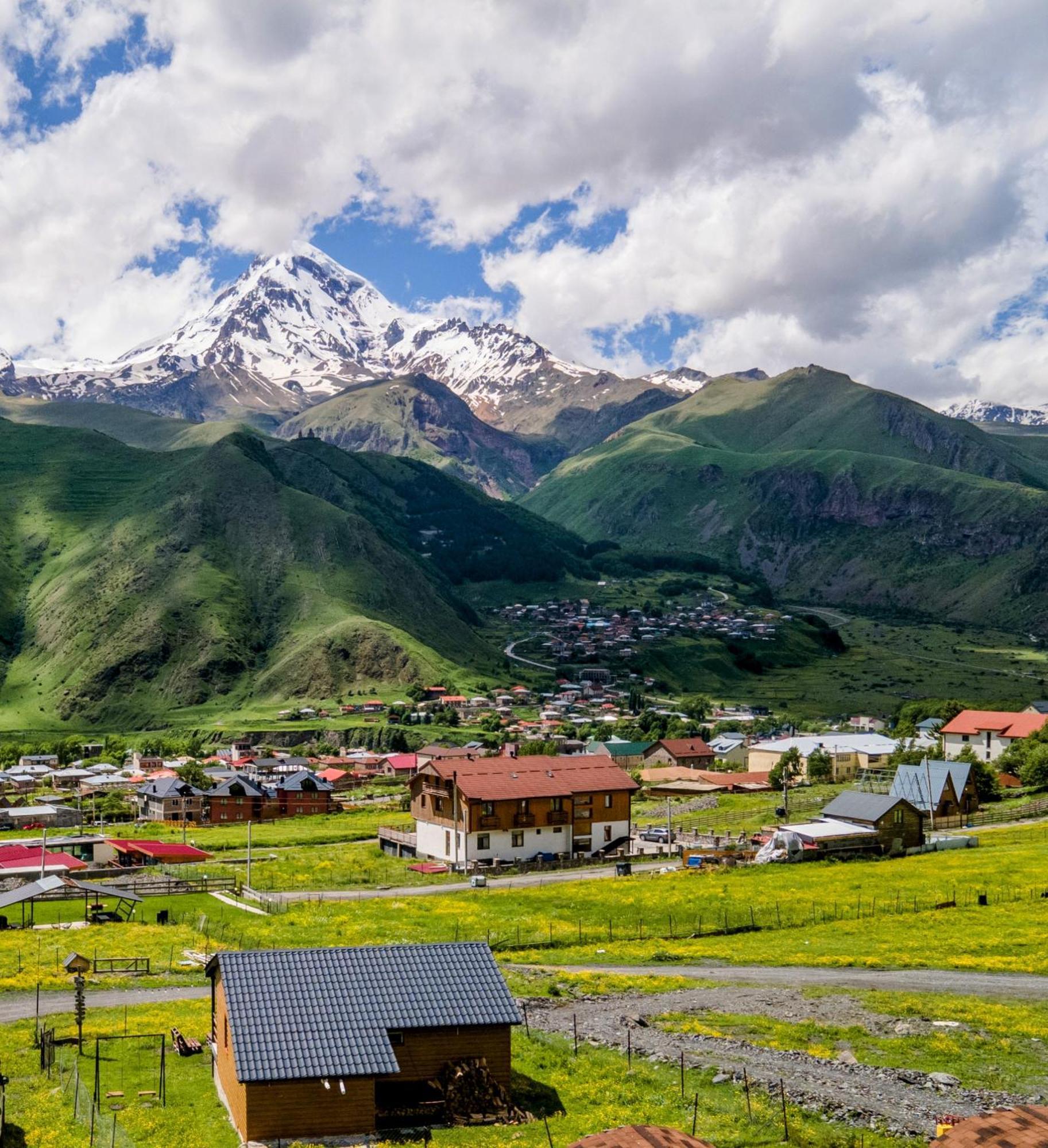 Kazbegi 5054 Hotell Exteriör bild